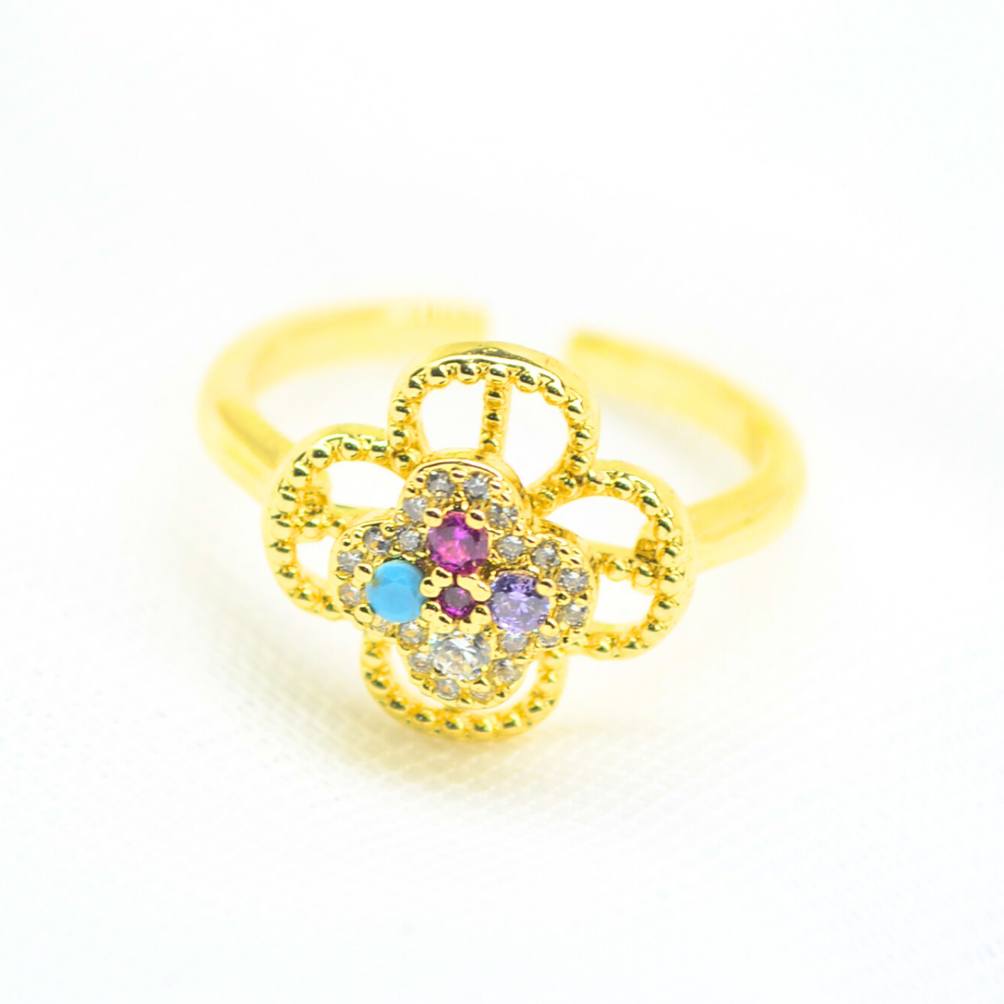 anillo trébol multicolor