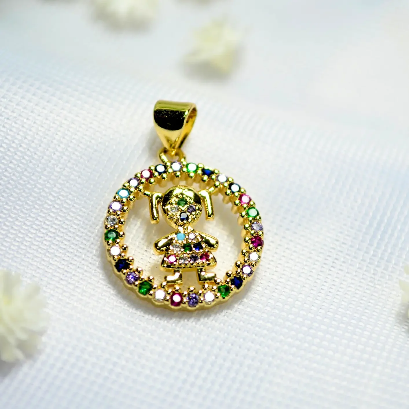 dije para cadena medalla niña multicolor.