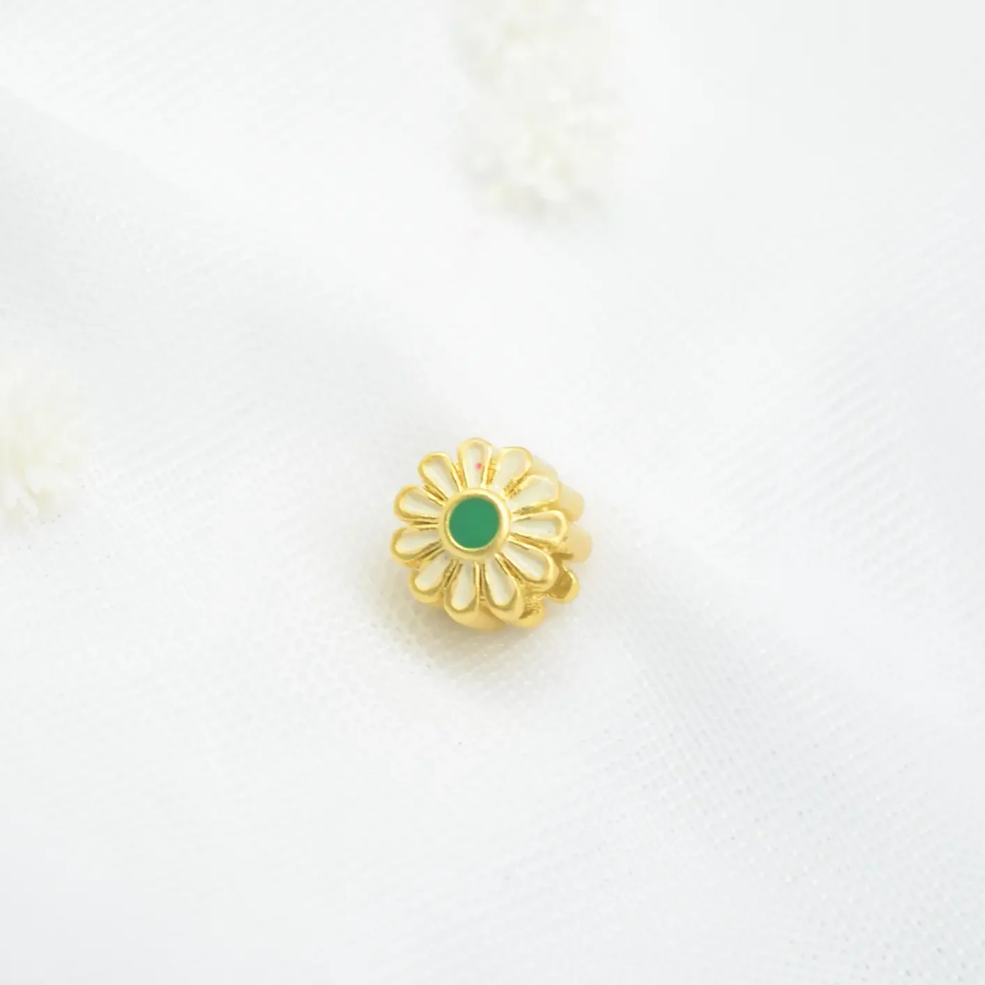 dije charm margarita silvestre