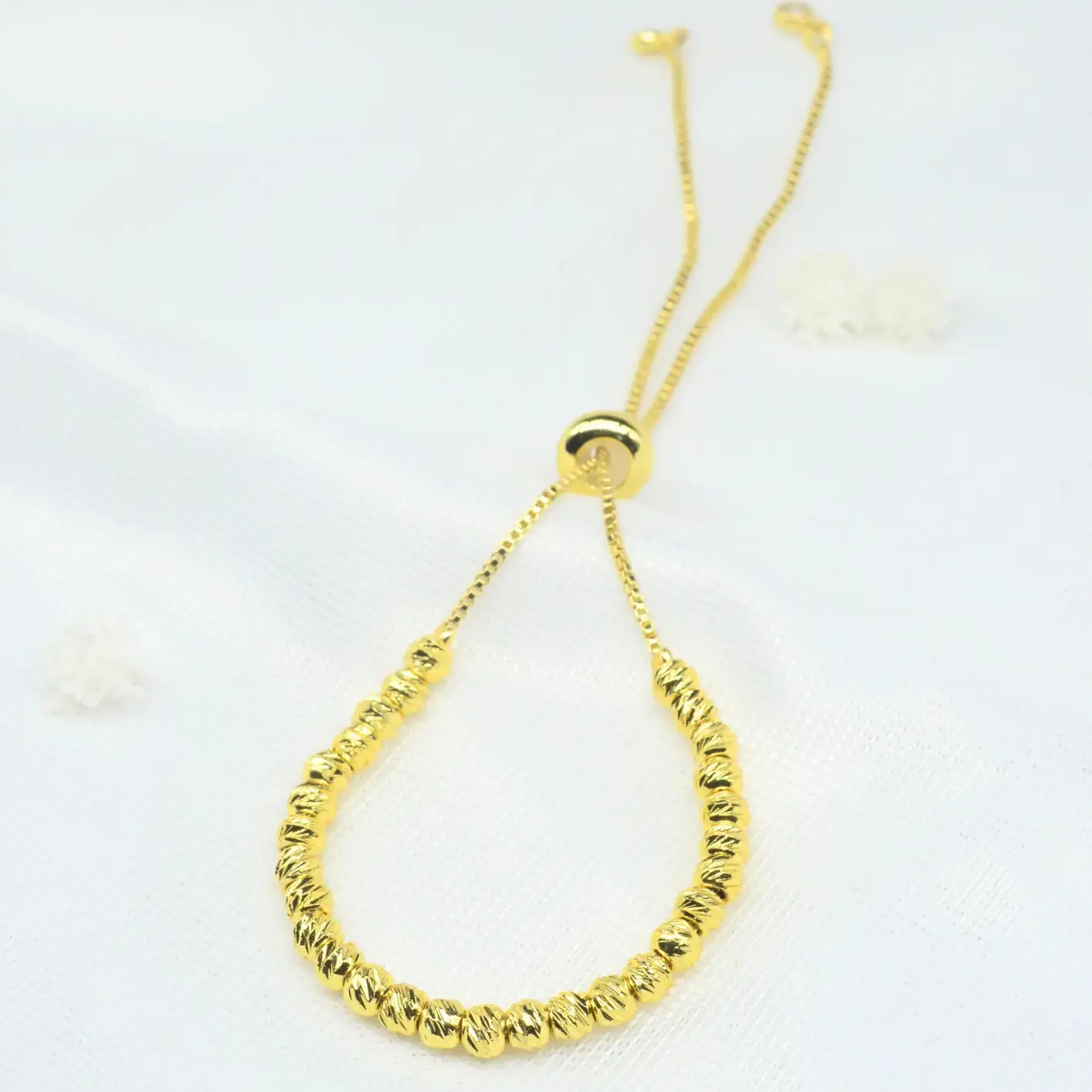 pulsera ajustable de balines grabados